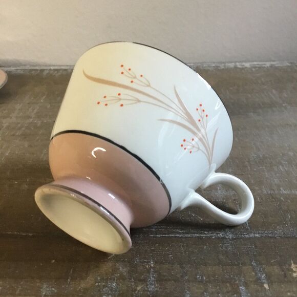 Vintage tea cup and saucer set pink cream beige orange delicate floral design - Picture 8 of 8